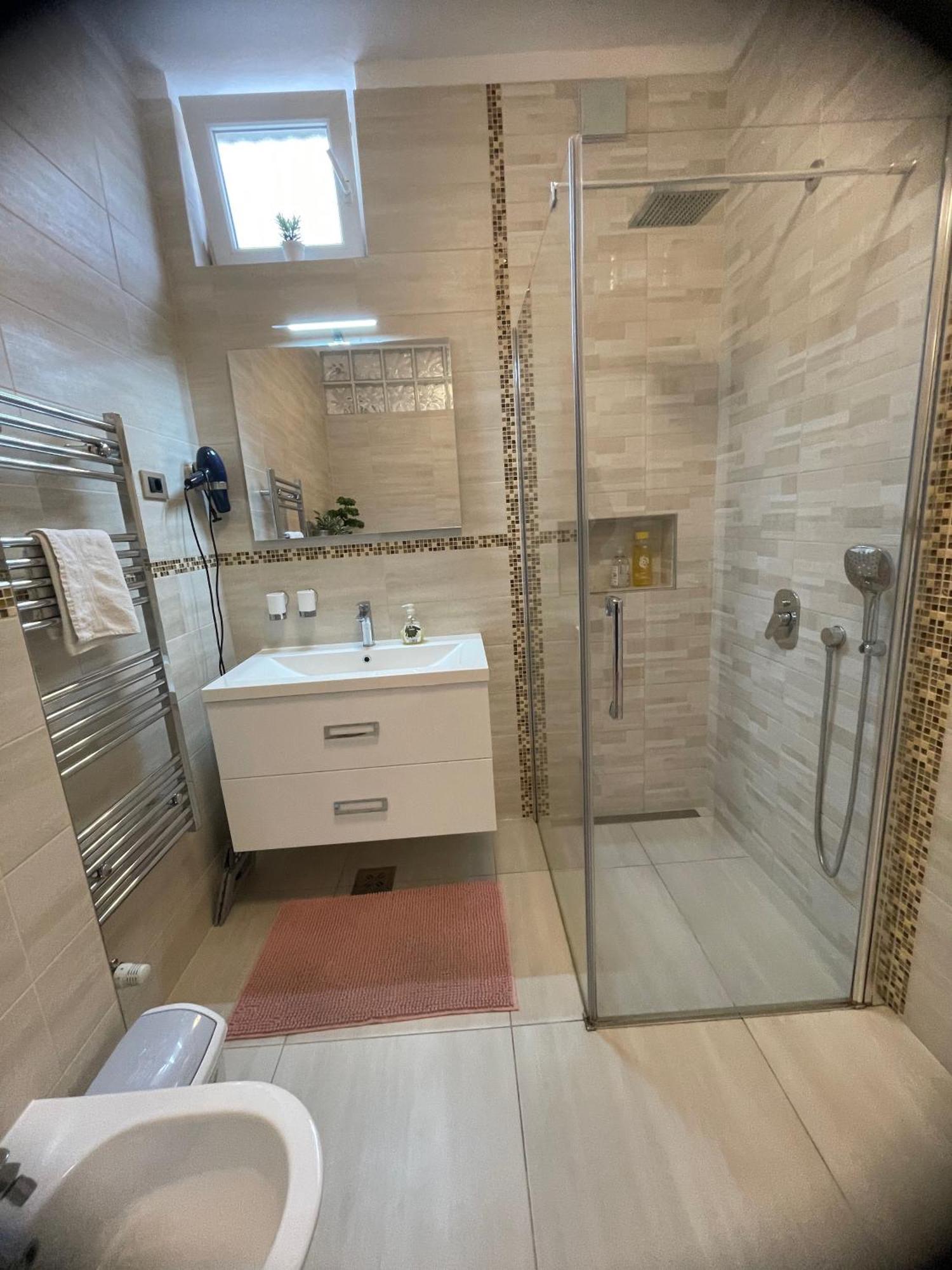 Viler Apartments Izola Luaran gambar