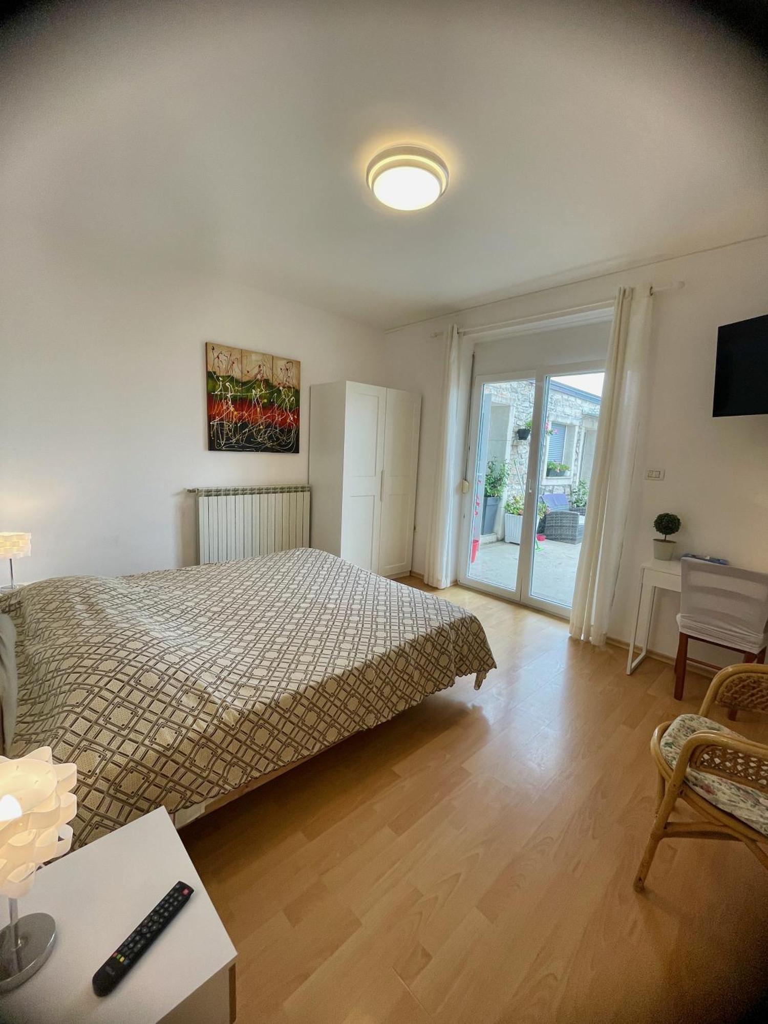 Viler Apartments Izola Luaran gambar